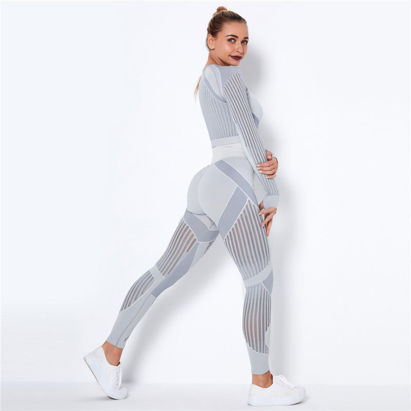 Professional Stylish Activewear to Run and Enjoy New-York Especially in Central Park ! Discover the perfect fit for you With Adoss Collection